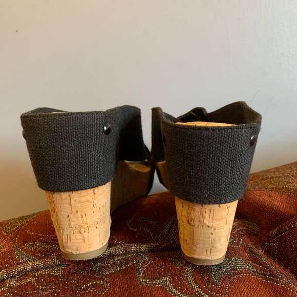 Lucky Brand Miller Cork Wedges - Picture 4 of 6